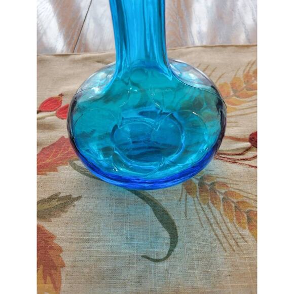 Vintage Blue Glass Decanter Vase, No Stopper, Japan 9-1/4" Tall - Picture 5 of 5